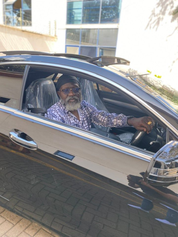 George Wajackoyah flaunts Brand New Marcedes Benz