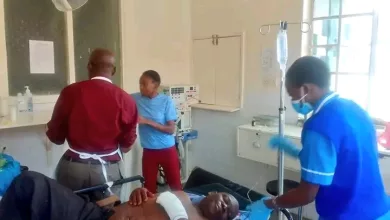 Senator Boni Khalwale saves life of a lecturer after performing a surgery
