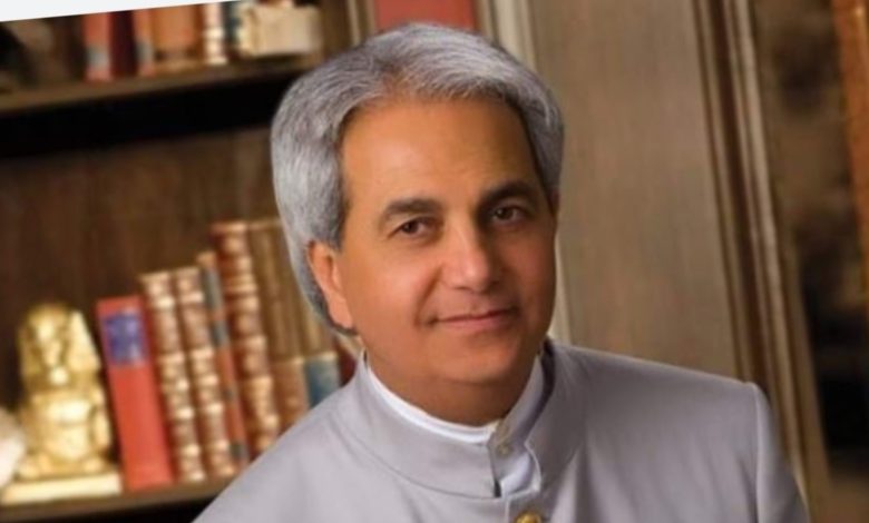 Renown American Televangelist Benny Hinn has expressed regrets and asked for forgiveness over what he termed as allowing false testimonies and prophecies in his revival and prayers crusades. Speaking in a podcast that has gone viral, the preacher who traces his origin in Israel regretted allowing false prophecies to take a center stage in his revival meetings in different parts of the world, adding that he regrets his actions. The preacher who is popularly known for his powerful sermons said that he is a human being, subject to errors. He called upon those that follow his preachings globally to forgive him. "We are human, we all make mistakes. If there two things I regret in my service to God is that I was not wise enough on many occasions about prophetic testimonies. I had visitors that came to revival meetings and they caused harm not just on lives of people but also my reputation because their prophecies was not true." He said. The preacher who had a revival and prayers crusade in Nairobi early this year, confessed that some of his guests went beyond the voice of redemption, adding that such testimonies were lies. "There are times I thought God has given me prophecies and I went ahead to tell people. Regrettably, I wish I can take time back and do correction. Some prophecies were neither true nor from God. I'm asking for forgiveness. I'm just human." "Some went beyond the voice of redemption. Anything beyond redemption is not prophecy. We are not supposed to allow that to happen. I allowed but later stopped it."